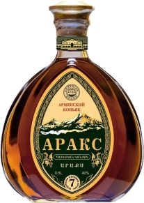 Коньяк Аракс, 7 лет, 0.5 л
